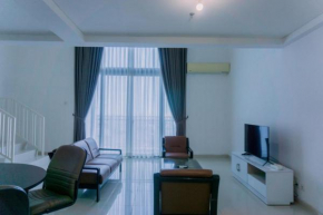 Modern Look and Spacious 1BR at Neo Soho Apartment By Travelio